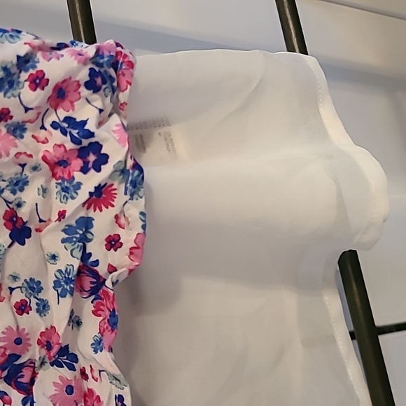 Girl's floral tank with sheer lining bottom - Picture 3 of 3